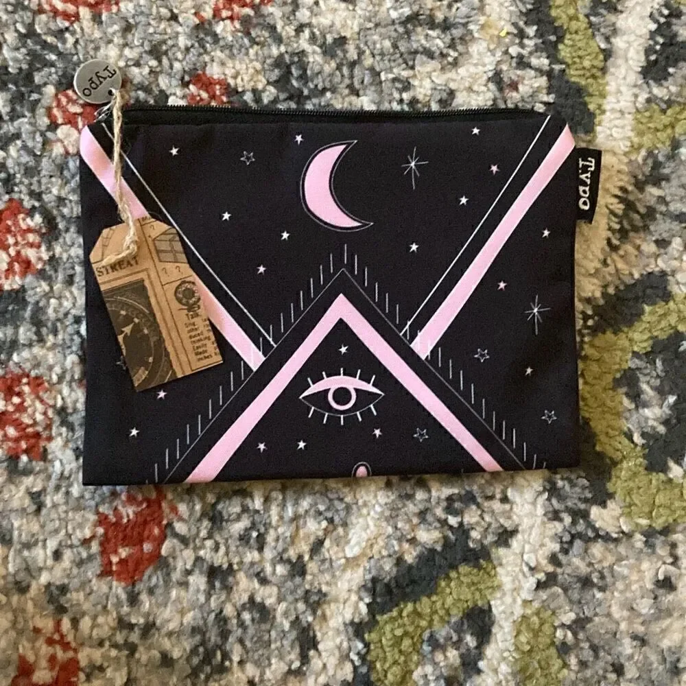Typo Makeup Bag Black